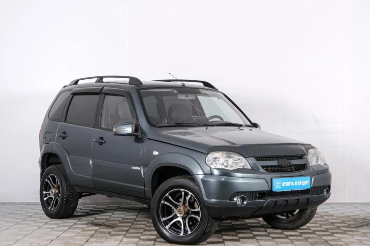 Chevrolet Niva 2010 года в Красноярске
