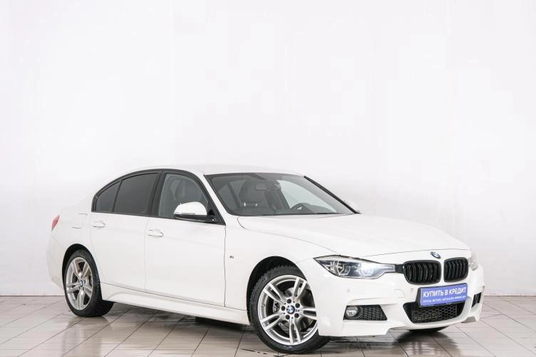 BMW 3 серия 2018 года в Красноярске