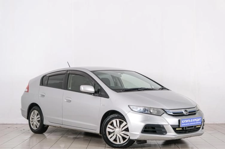 Honda Insight 2012 года в Красноярске