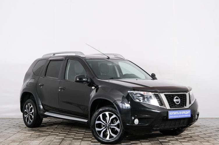 Nissan Terrano 2015 года в Красноярске