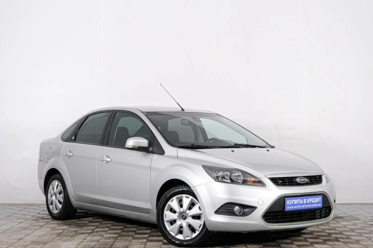 Ford Focus 2008 года в Красноярске