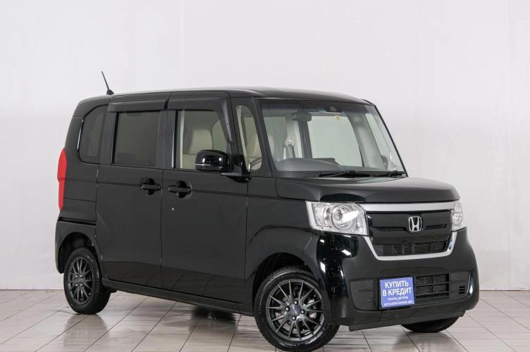 Honda N-BOX 2019 года в Красноярске