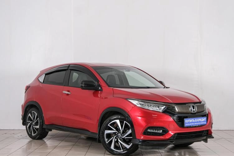 Honda Vezel 2018 года в Красноярске
