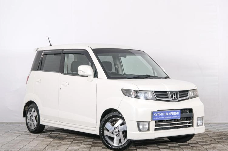 Honda Zest 2010 года в Красноярске