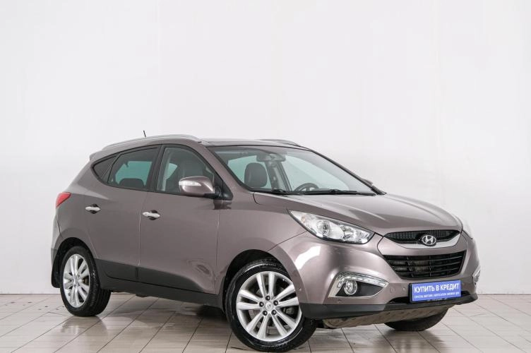 Hyundai ix35 2012 года в Красноярске