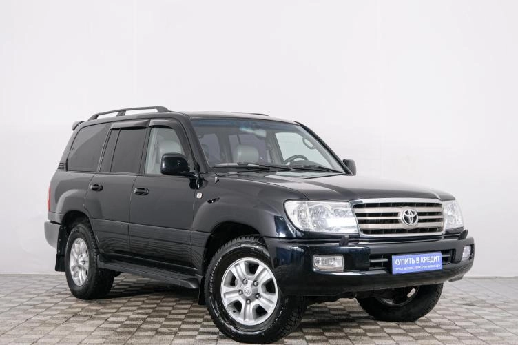 Toyota Land Cruiser 2004 года в Красноярске