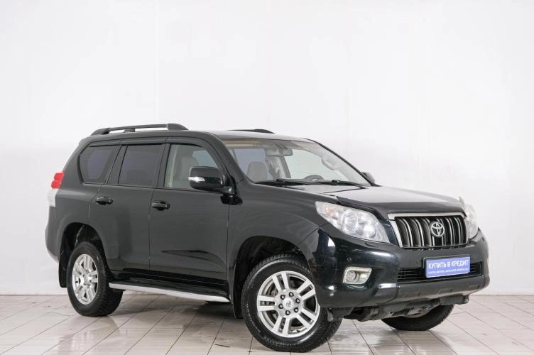 Toyota Land Cruiser Prado 2012 года в Красноярске