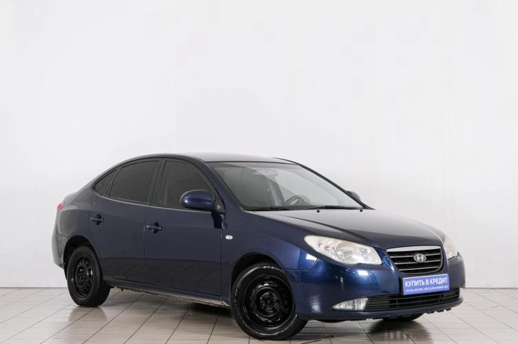 Hyundai Elantra 2009 года в Красноярске