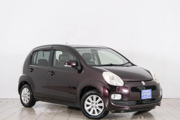 Toyota Passo 2014 года в Красноярске