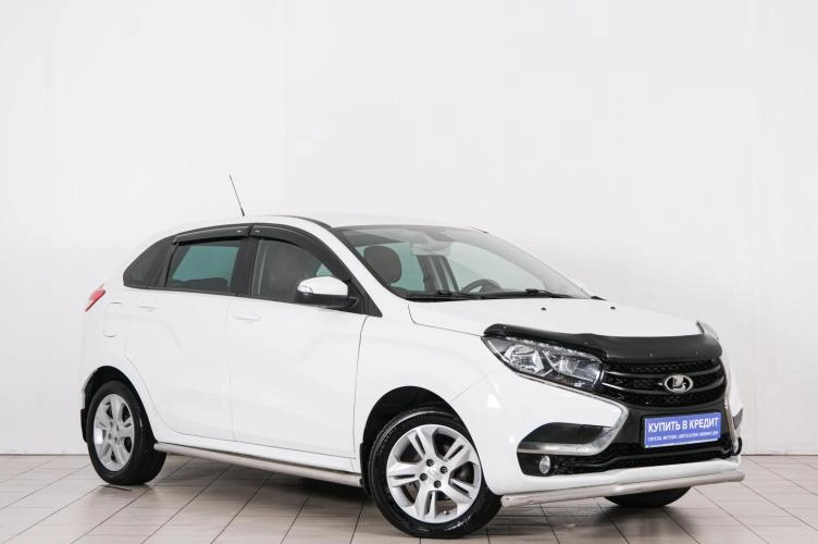 ВАЗ (LADA) XRAY 2017 года в Красноярске