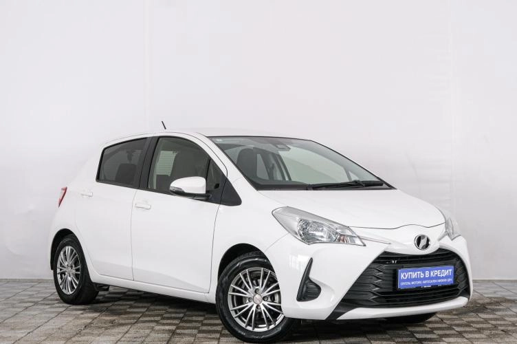 Toyota Vitz 2019 года в Красноярске