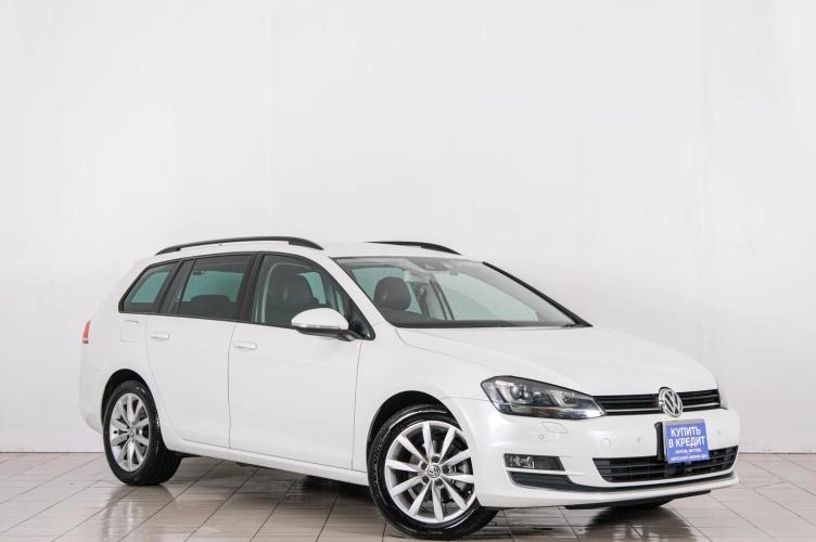 Volkswagen Golf 2014 года в Красноярске