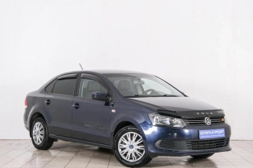 Volkswagen Polo 2013 года в Красноярске