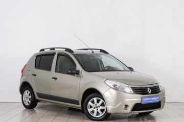 Renault Sandero 2012 года в Красноярске