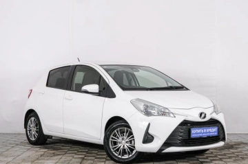 Toyota Vitz 2019 года в Красноярске