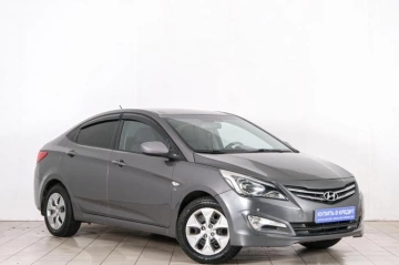 Hyundai Solaris 2015 года в Красноярске