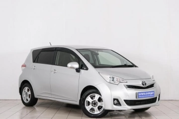 Toyota Ractis 2015 года в Красноярске