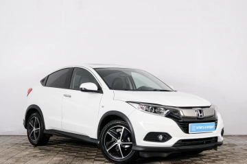Honda Vezel 2020 года в Красноярске