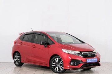 Honda Fit 2017 года в Красноярске