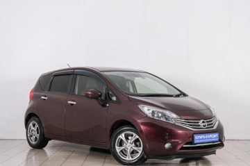 Nissan Note 2016 года в Красноярске