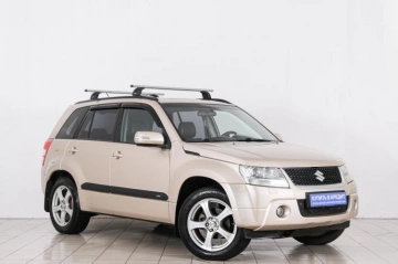 Suzuki Grand Vitara 2011 года в Красноярске