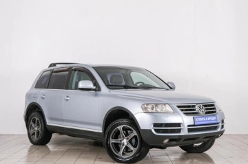 Volkswagen Touareg 2006 года в Красноярске